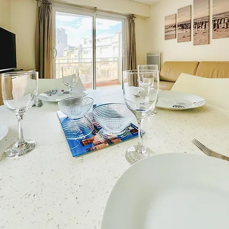 Studio Renove Et Idealement Situe Quartier Des Presidents 4 Pers Lägenhet